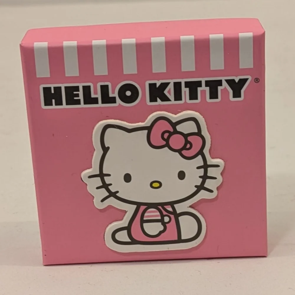 Hello Kitty Crystal Kitten Face Pendant and Necklace NIB